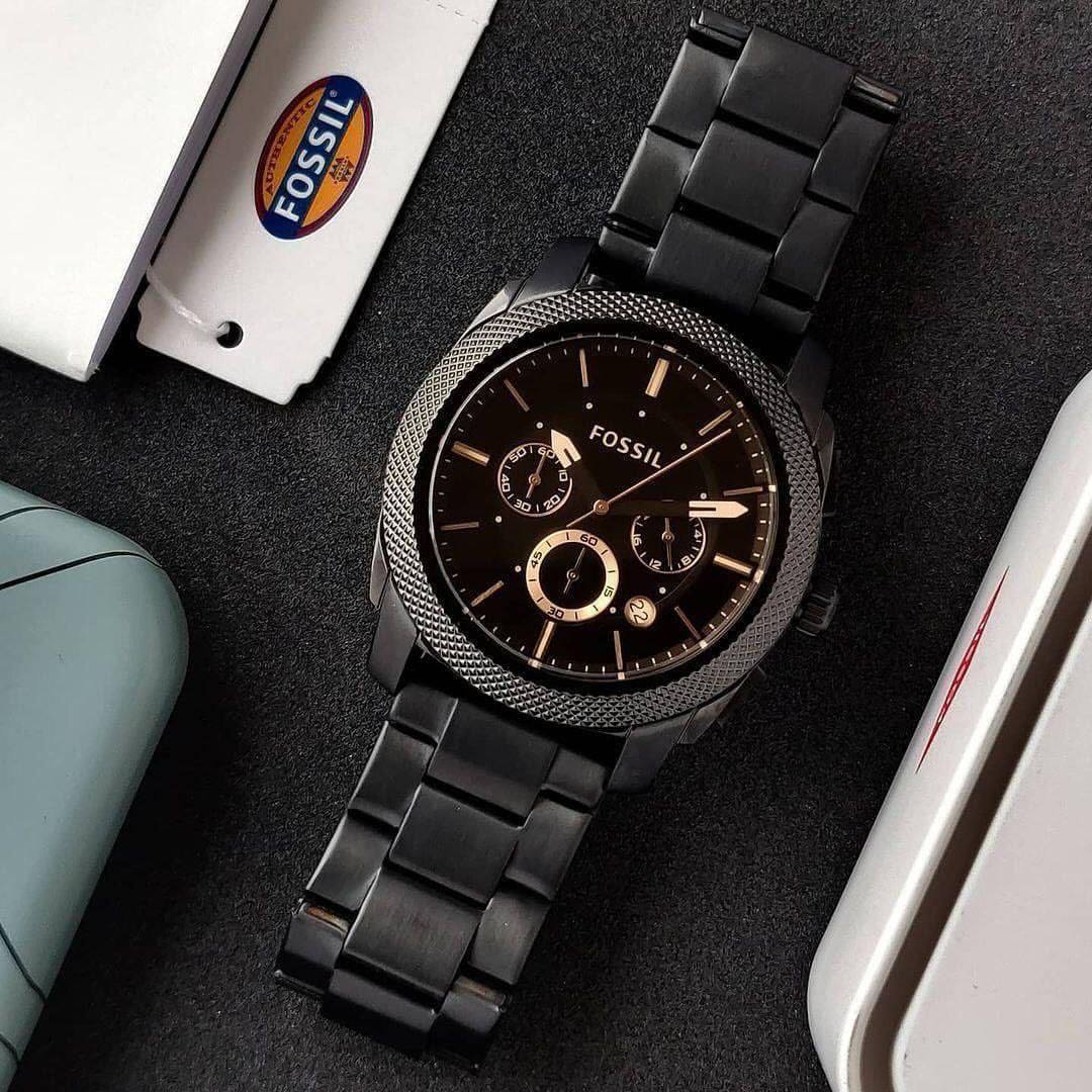 Fossil All-Black Chronograph – The Timepiece That Defines You