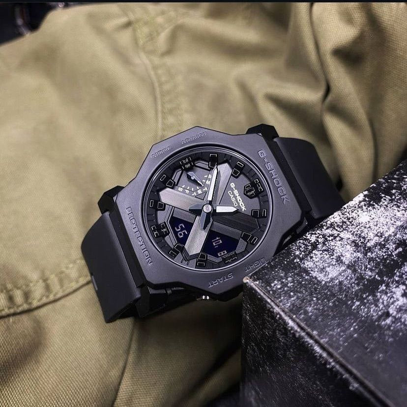 G-Shock GM2300 X. Model 20 BAR