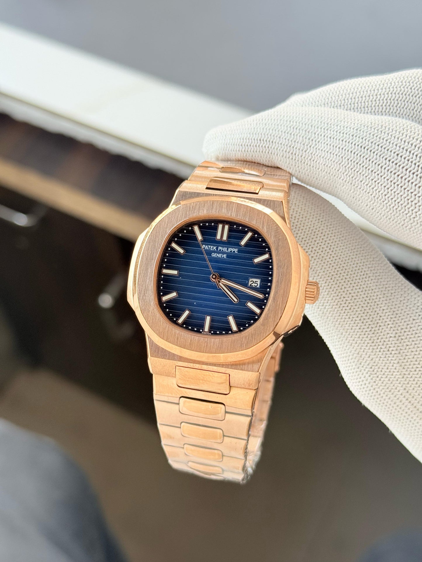 Patek Philippe Nautilus – Rose Gold with Blue Dial